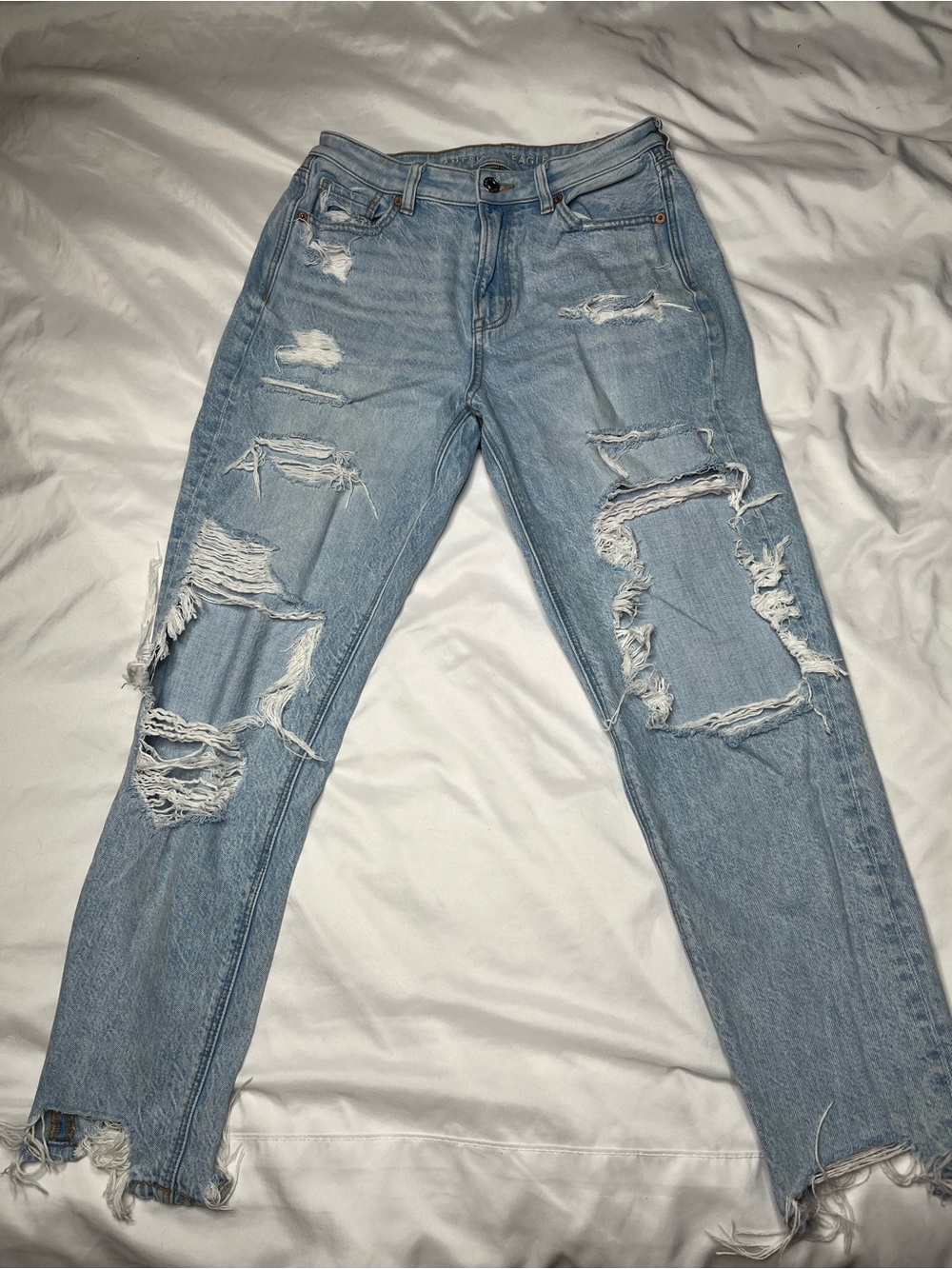 American eagle high waisted ripped mom jeans size 4 (27)